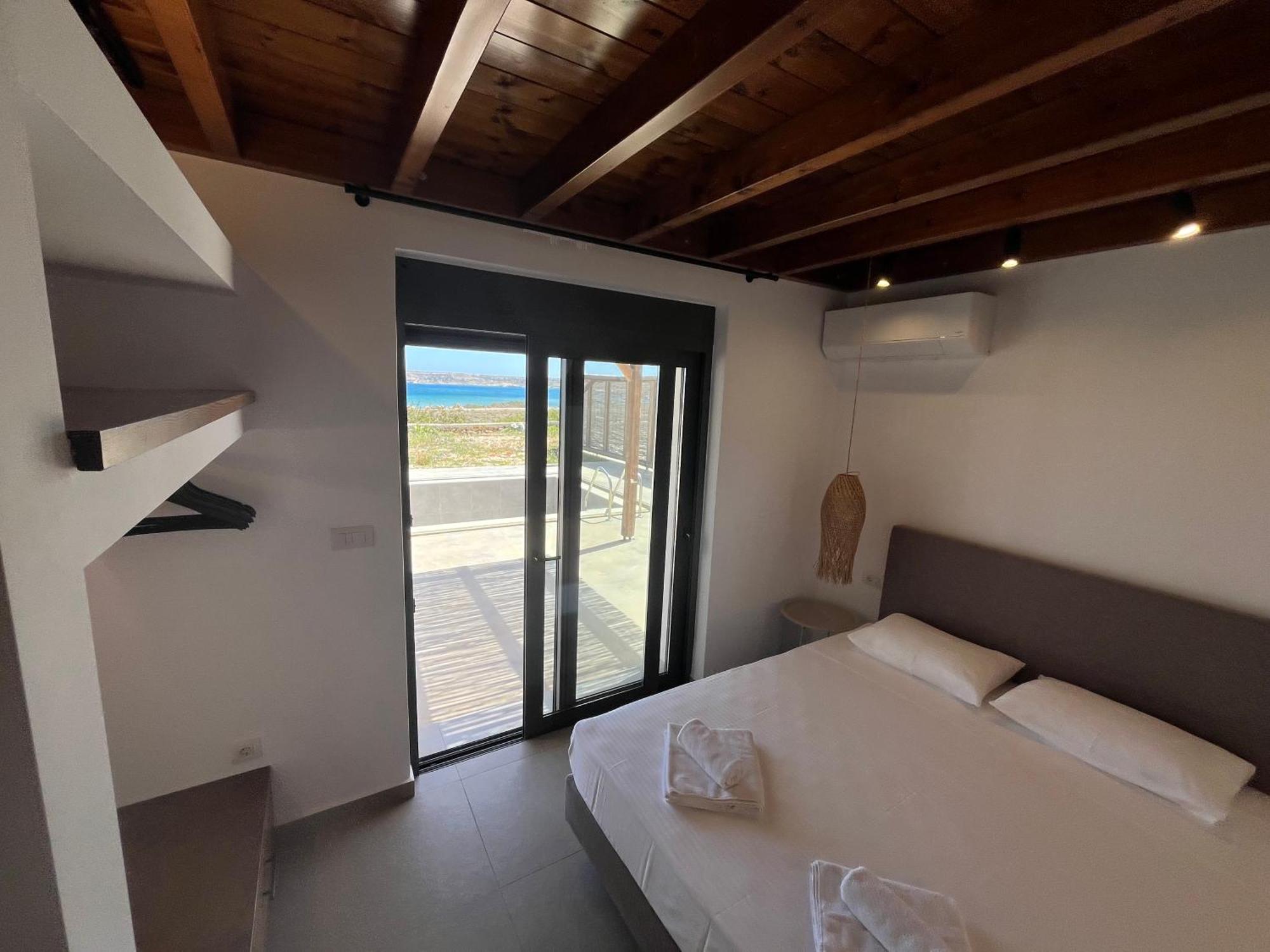 Cato Agro 3, Seafront Villa With Private Pool Afiartis Exterior foto